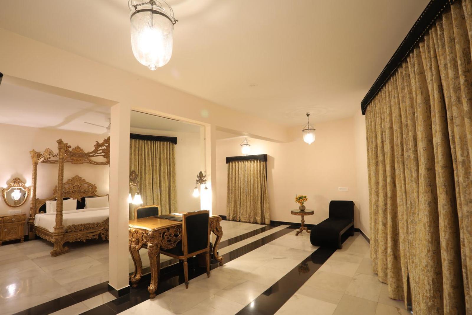 The Royal Retreat Resort & Spa Udajpur Zewnętrze zdjęcie