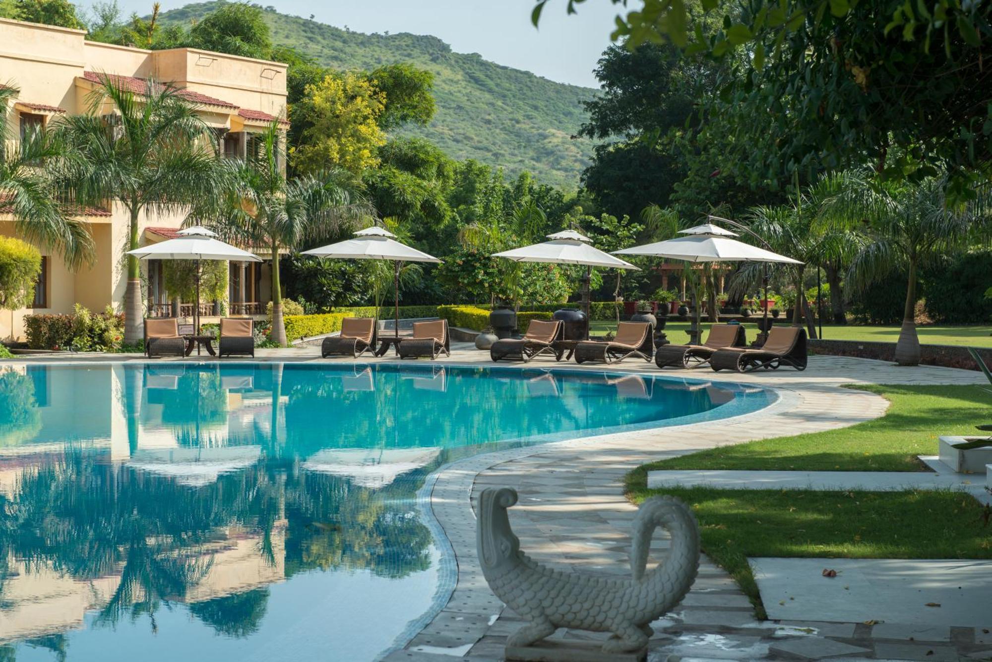 The Royal Retreat Resort & Spa Udajpur Zewnętrze zdjęcie