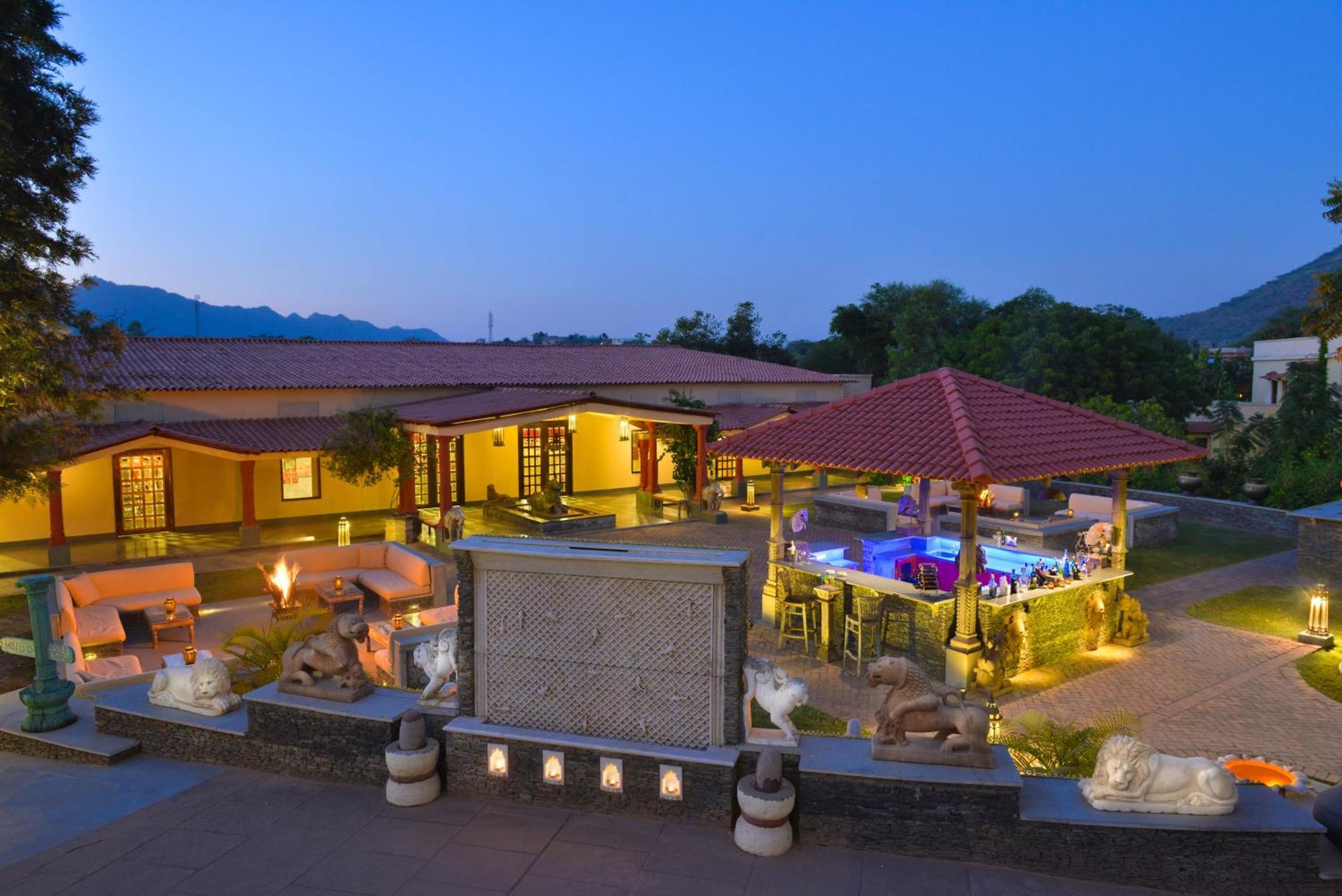 The Royal Retreat Resort & Spa Udajpur Zewnętrze zdjęcie