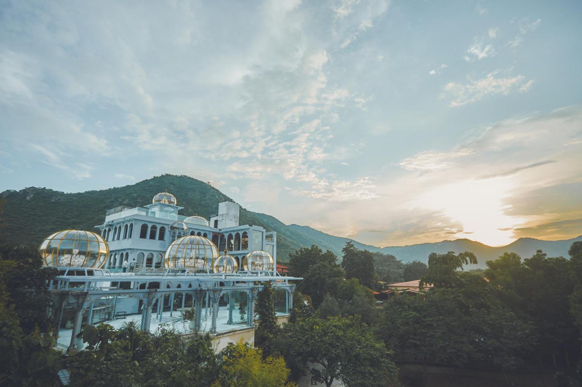 The Royal Retreat Resort & Spa Udajpur Zewnętrze zdjęcie