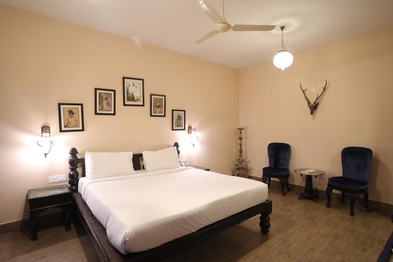 The Royal Retreat Resort & Spa Udajpur Zewnętrze zdjęcie