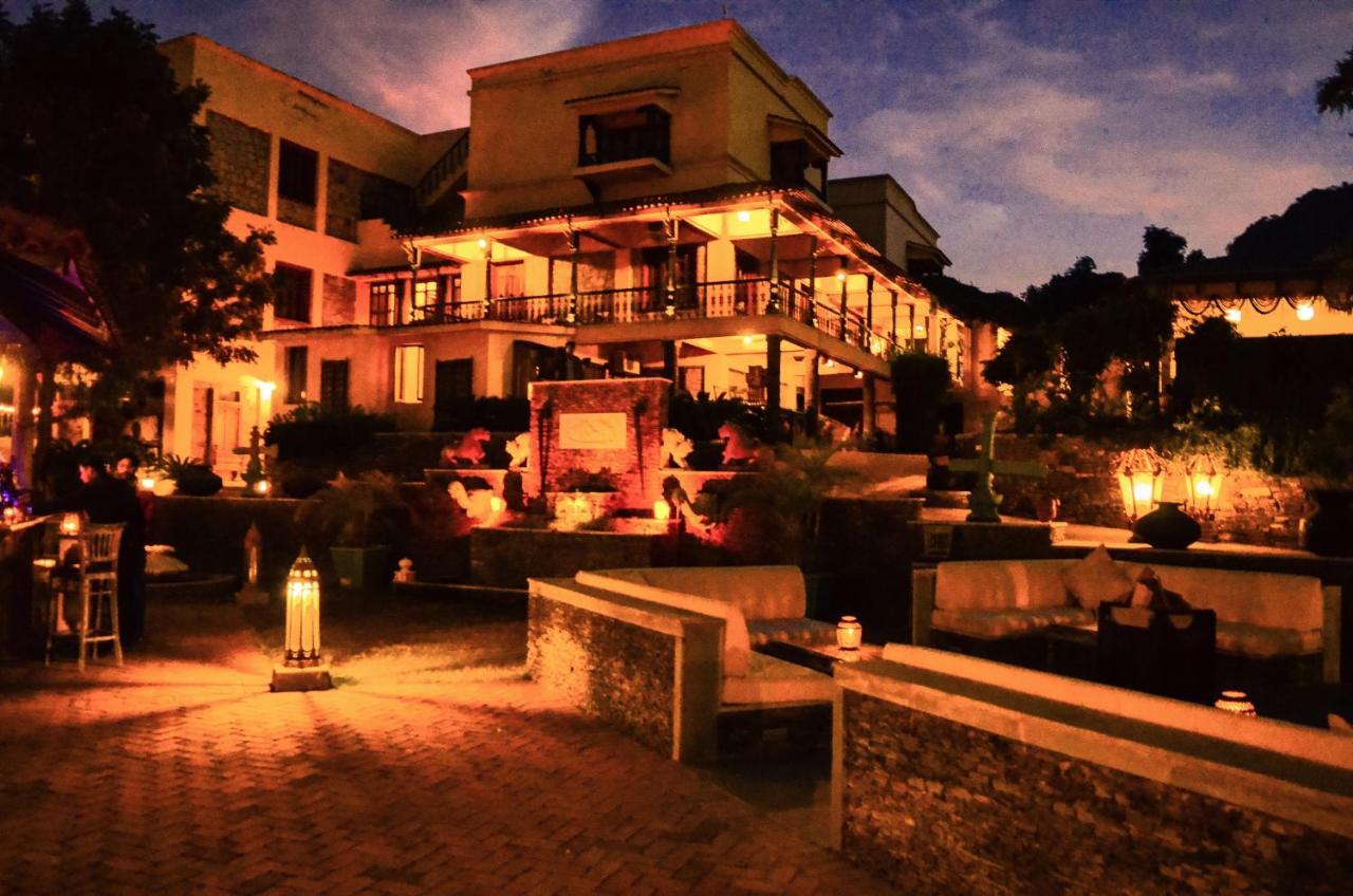 The Royal Retreat Resort & Spa Udajpur Zewnętrze zdjęcie